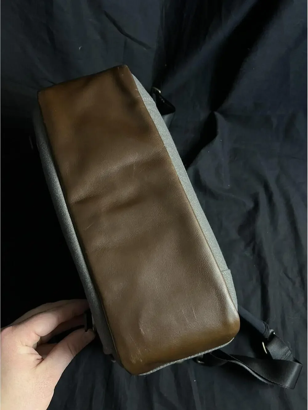 NWT Think Tank Photo Signature 13 Shoulder Bag Dusty Olive Camera Leather